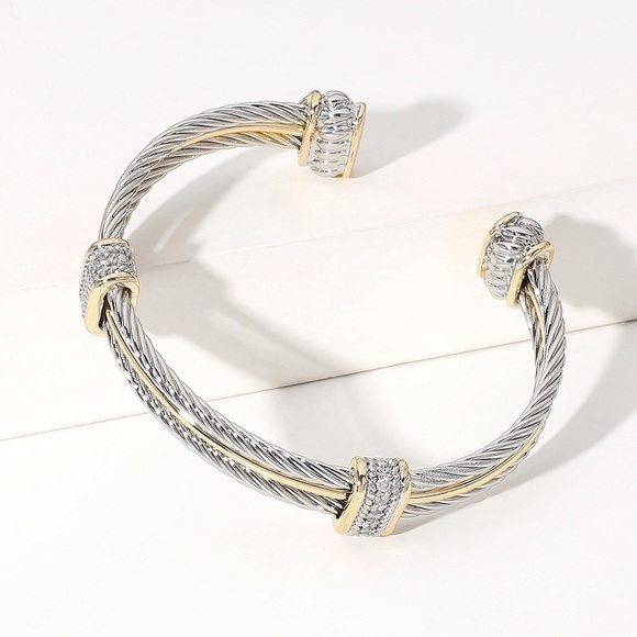 1️⃣5️⃣Two Tone Metal Rope Cable Cuff Bracelet With Pave Crystals - Picture 2 of 5